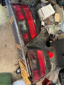 Zadné svetlá bmw e39