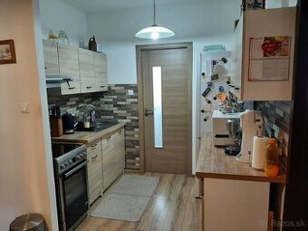 3-izbový byt s balkónom, Slavošovce - 1