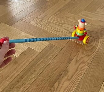 Saso na palicke - drevena hracka