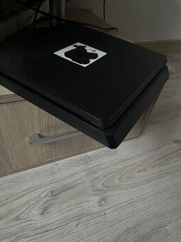 Playstation 4 slim 500gb