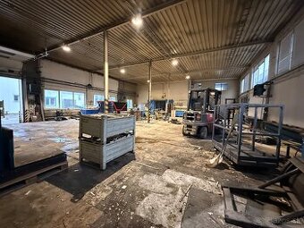 Na prenájom výrobná hala,skladový a kanc.p.- Voľná Ihned