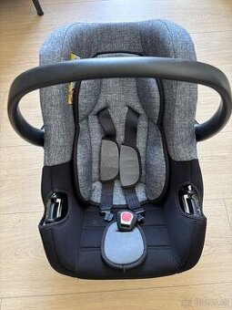 VAJÍČKO / AUTOSEDAČKA PRE BÁBÄTKO JOIE - AKO NOVÉ
