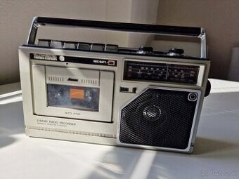 Retro rádiomagnetofón Transylvania – vintage kúsok