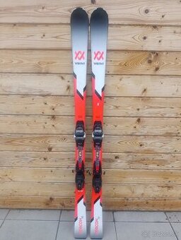LYŽE VOLKL DEACON 7.2 172CM + NORDICA HOT ROD 28CM