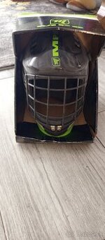 Akvarium, parný čistič,florbalova maska,taniere,osvetlenie