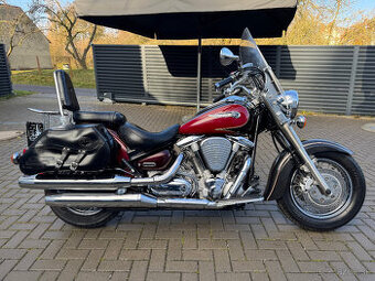 Yamaha XV 1600 A Wild Star - červený