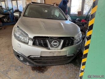 Rozpredam Nissan Qashqai +2 benzín 4x4 MR20