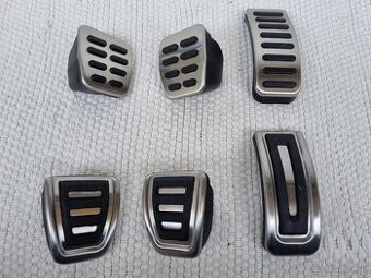 SPORTOVE PEDALE NASLAPY NA PEDALE NEREZ