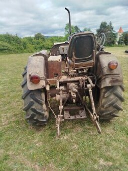 Traktor škoda 30