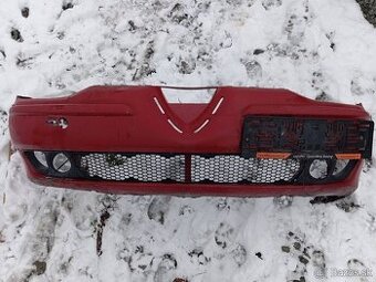 Predám predný nárazník na alfa romeo 156 stav ako na foto