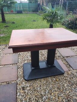 Starý stôl po repase