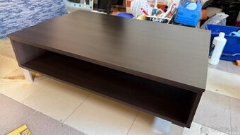 Predám obyvackovy stolík