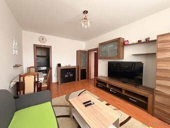 Na prenájom 2 izbový byt