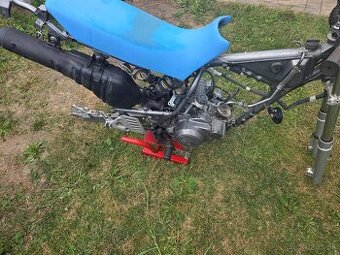 Rozpredám Yamaha xt 600 E