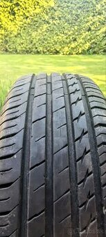 4 x Letné pneumatiky 235/65 R17, dve ako nové