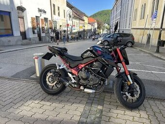 Honda Hornet 750