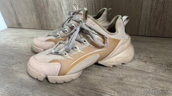 Dior tenisky 39