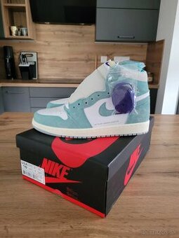 Nike Air Jordan Retro 1 High