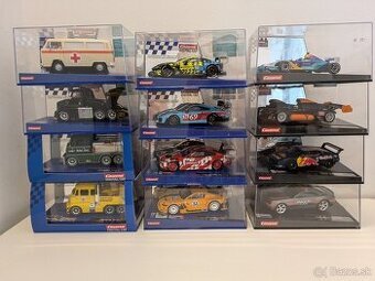 Autíčka na autodráhu Carrera Evolution/D132