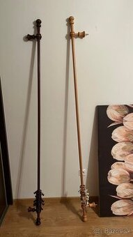 Nástenné drevené garníže ako nové - 210cm