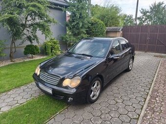 Na predaj: Mercedes-Benz C220 – parťák s bohatou históriou