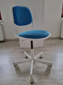 Detska kancelarska stolicka