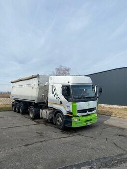 Renault + Náves - 1