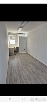 Priestor na prenájom kancelária, masér, manikúra, barber...