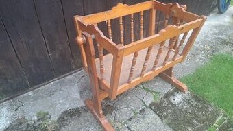 Detska drevená koliska