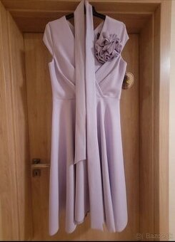 Nádherné nové spoločenské šaty 40