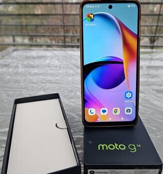 Mobilní telefon Motorola Moto G14 / 8 GB RAM / 256GB