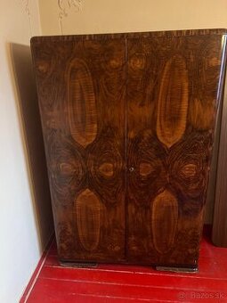 Retro skriňa za odvoz