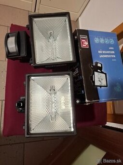 Svietidla (3ks) a žiarovky (12ks)