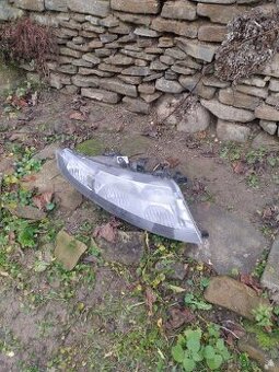 Honda civic 8g 2006-2012 predné svetlá