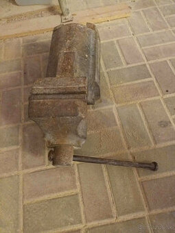 Predám veľký zverák