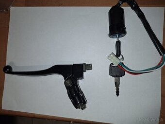 Páčka spojky s držiakom