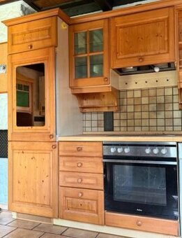 Kuchyňská linka z masivu do L-ka, se spotřebiči,5672