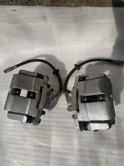 Lada brzdové strmene