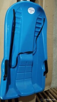 Predám detské Boby, tanier a lopatu na šmýkanie sa na snehu