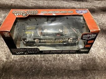 1:18 Hudson Hornet 1952 – Highway 61 (LIMITOVANÁ EDÍCIA