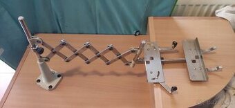 retro stojan na telefón