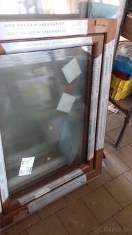 plastove okna zlaty dub , dvere vchodove ,okna male