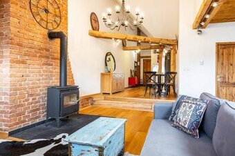 STARÉ MESTO-LETNÁ,veľký podkrovný,3-izbový byt 102 m²