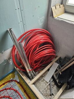 Predam ruru Rehau rautherm 17x2 podlahove kurenie