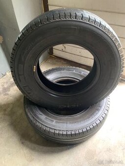 225/75 r16 c 215/75 r16c