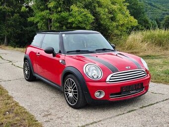 Mini Cooper 1.4 • 70kw • 2009 • Klima