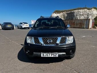 Nissan Navara D40 2.5dci dovoz gb