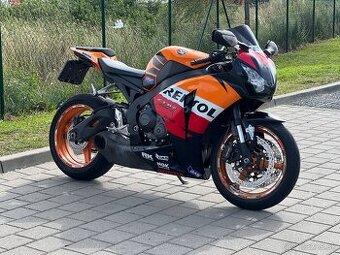 ✅ Honda CBR1000RR 2008 | 42k km | výborný stav