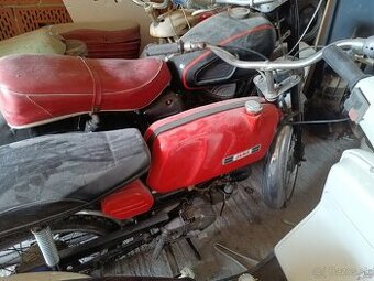 Jawa Mustang, 21, Pannónia, babetta, Vespa - 1