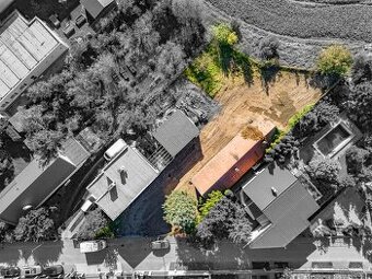 ŠPORTOVÁ ul. - STAVEBNÝ POZEMOK V POKOJNEJ ČASTI OBCE